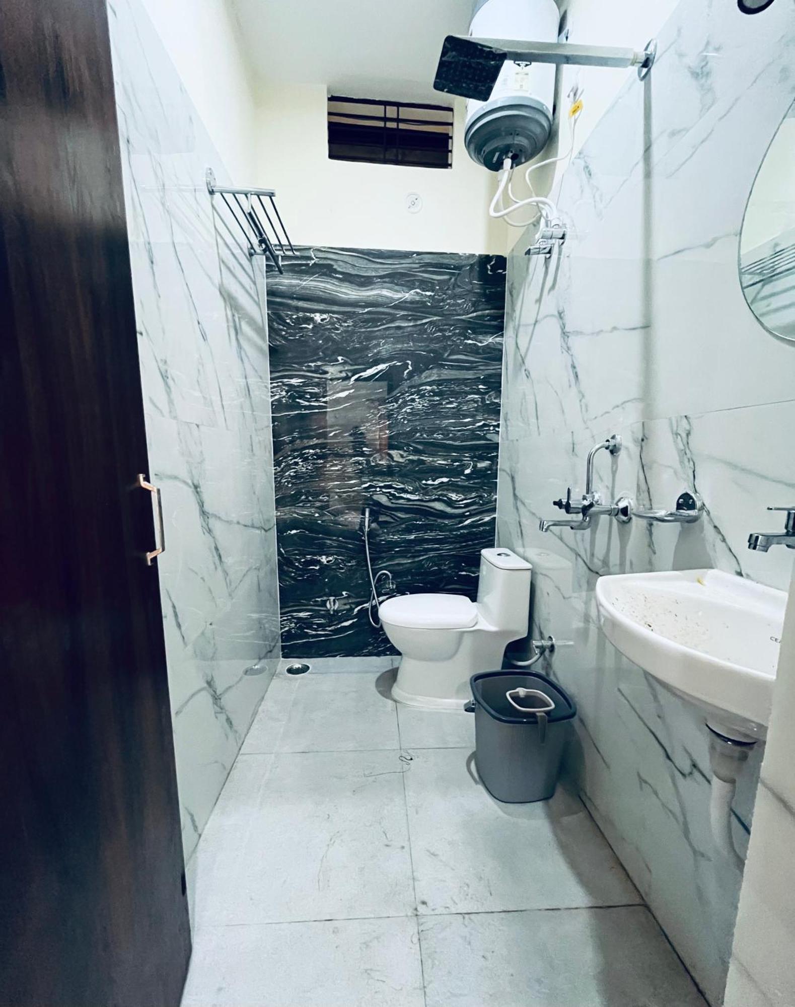 River View Paying Guest House バラナシ エクステリア 写真
