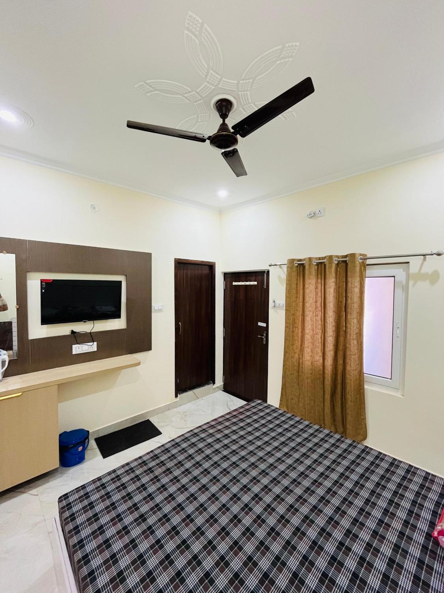 River View Paying Guest House バラナシ エクステリア 写真